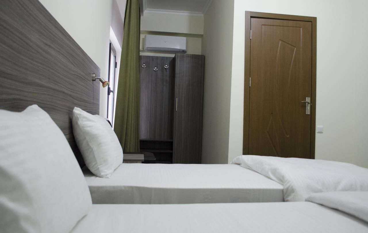 Отель Hotel M9 Тбилиси