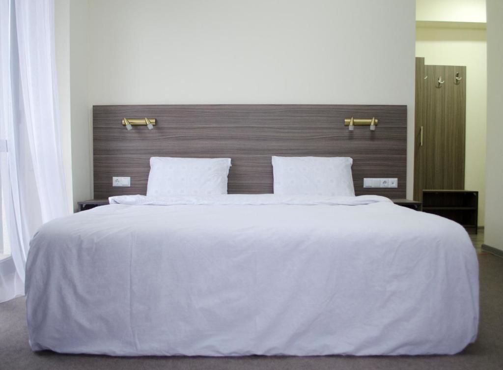 Отель Hotel M9 Тбилиси