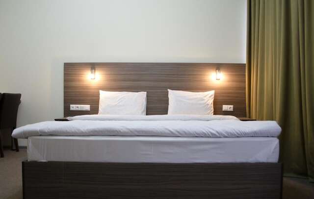 Отель Hotel M9 Тбилиси-24